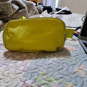 Lululemon fanny pack